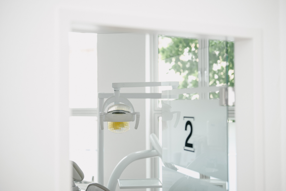endodontie-muenchen foto-behandlungszimmer-(1)-v5